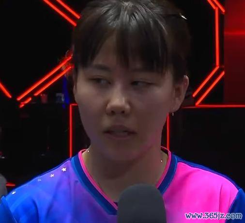 陈幸同久违夺冠合影尴尬，病笃发笑背后有些许真确与不易