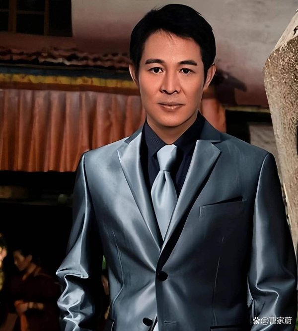 李连杰现状曝光，看惯能人的你不祥想不到他也有脆弱时刻